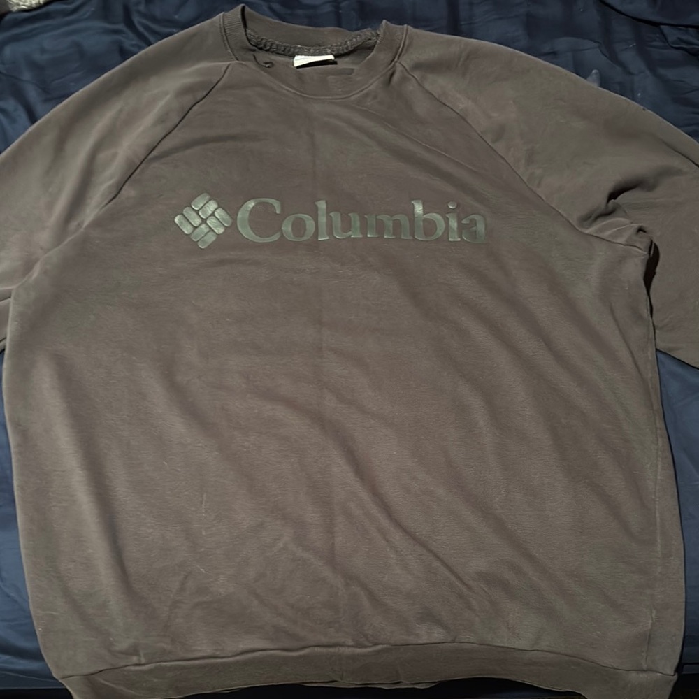 Columbia Men's Charcoal Crewneck Sweater